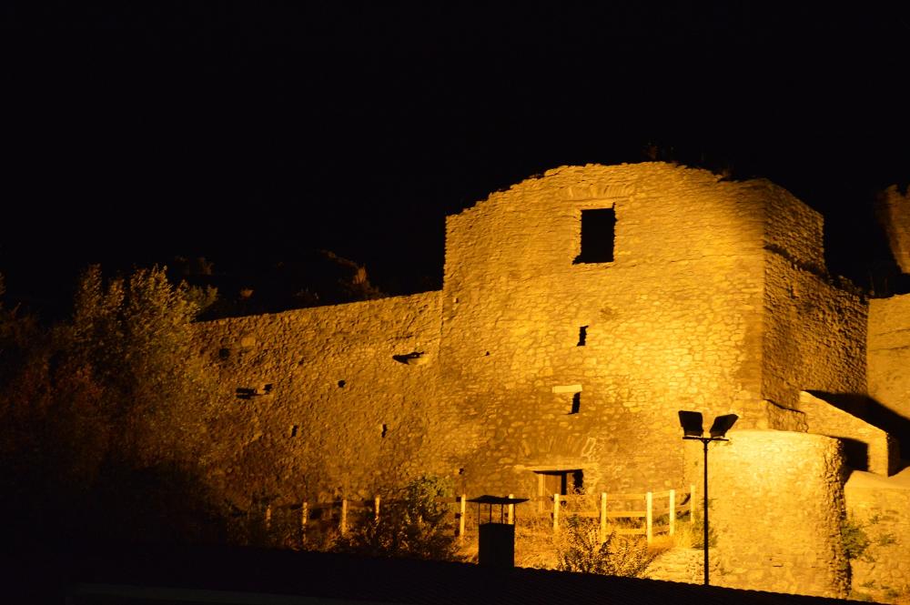 Imagen: castillo noche